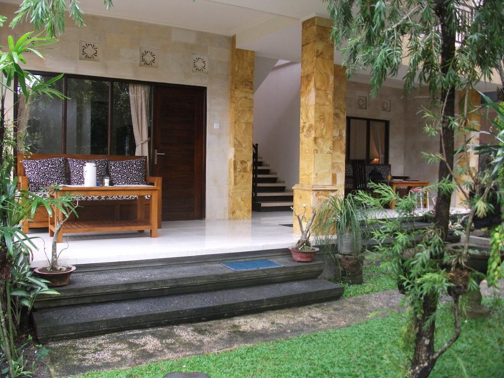 Gerhana Sari 2 Bungalows Убуд Екстериор снимка