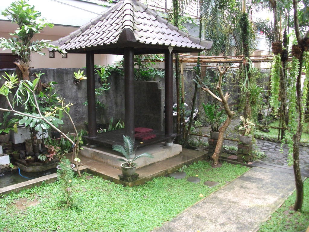 Gerhana Sari 2 Bungalows Убуд Екстериор снимка